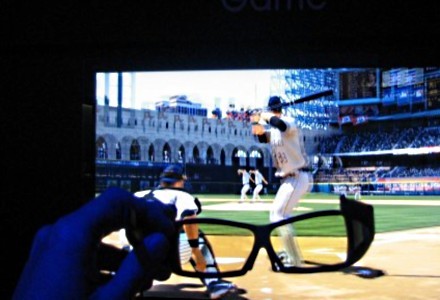 Pierwszy plazmowy telewizor Full HD 3D