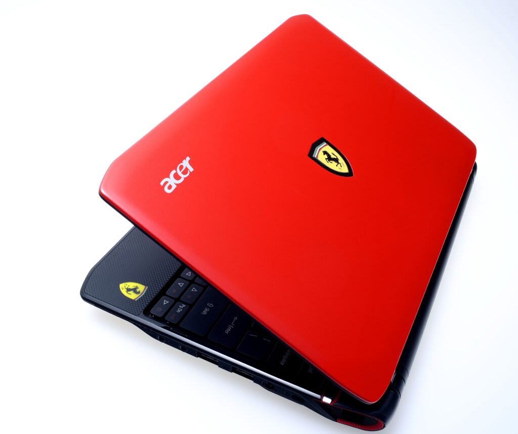 Acer Ferrari One z technologią VISION firmy AMD