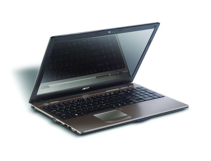 Notebook Acer Aspire 5538  z platformą AMD Ultrathin