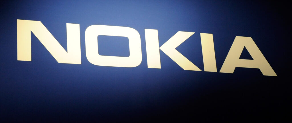 Nokia: Ładowanie komórki bez użycia…ładowarki
