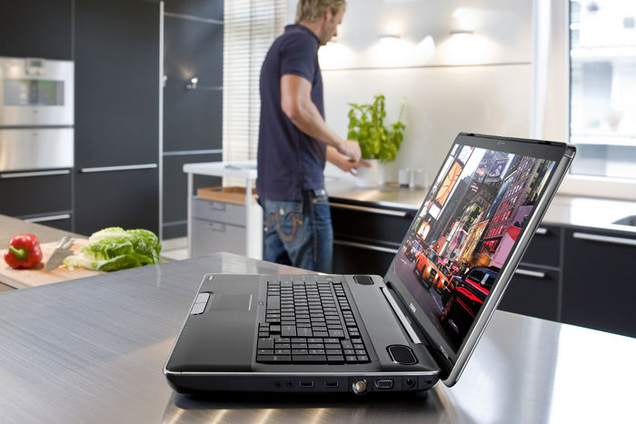 18-calowa Toshiba Satellite P500 już w Polsce