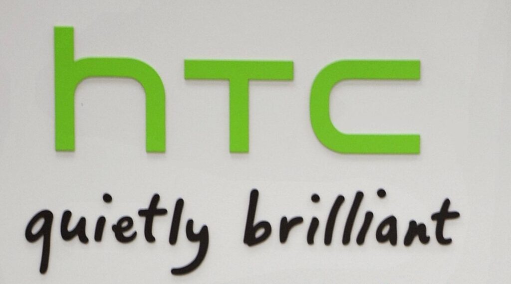 HTC pracuje nad dwuekranowym telefonem dotykowym