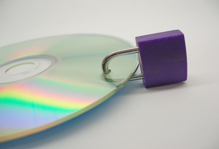 1 mld dolarów strat na nielegalnym oprogramowaniu