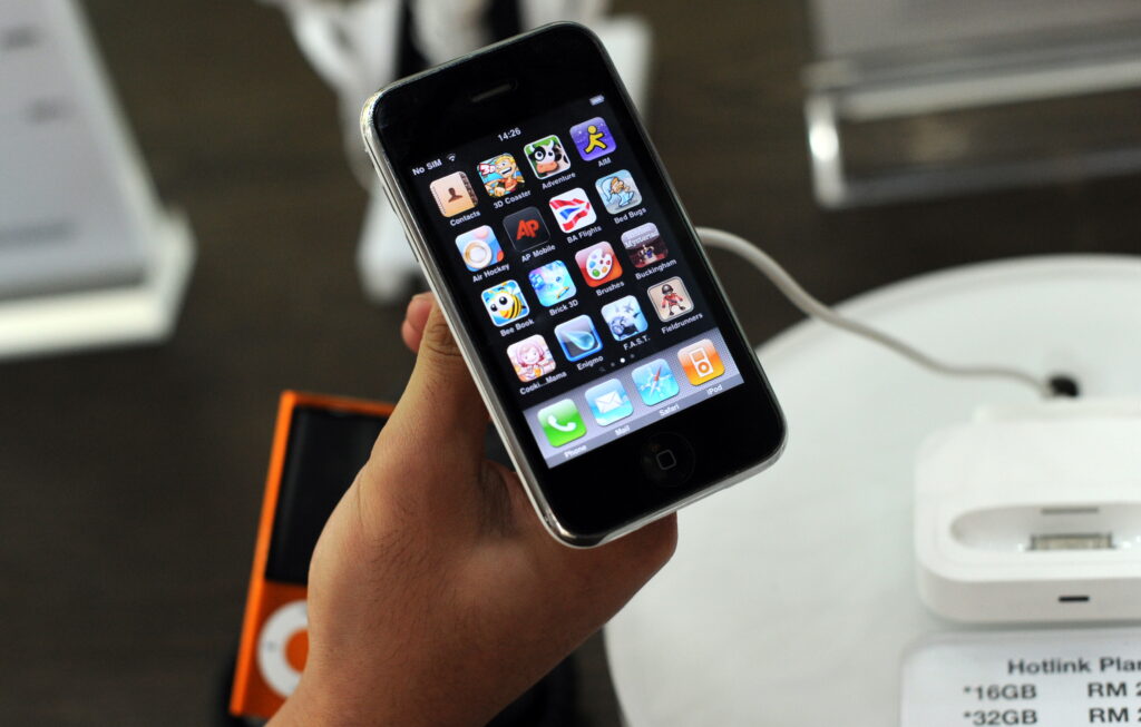 Nokia i Yahoo będą walczyć z iPhonem