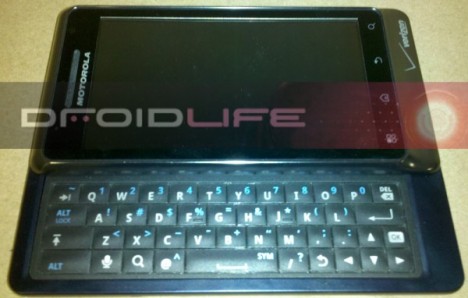 Oblicze drugiego Droida Motoroli