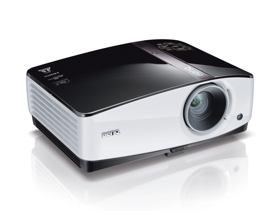 BenQ MX750 – projektor z dużym zoomem