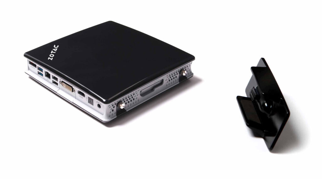 ZBOX AD02 – kolejny mini-PC w ofercie firmy Zotac