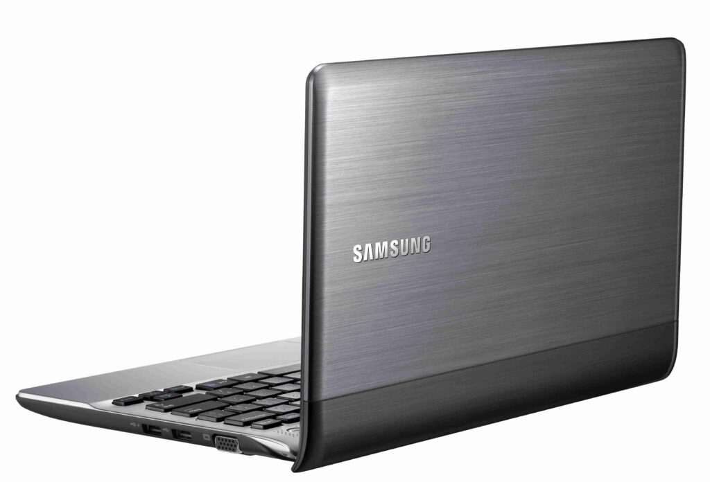 Samsung NP305 – szykowna alternatywa dla netbooka