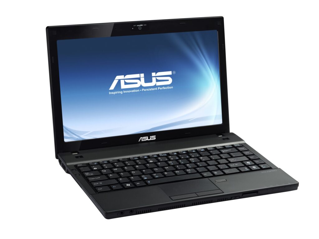 Biznesowe notebooki ASUS B23E i B33E w Polsce