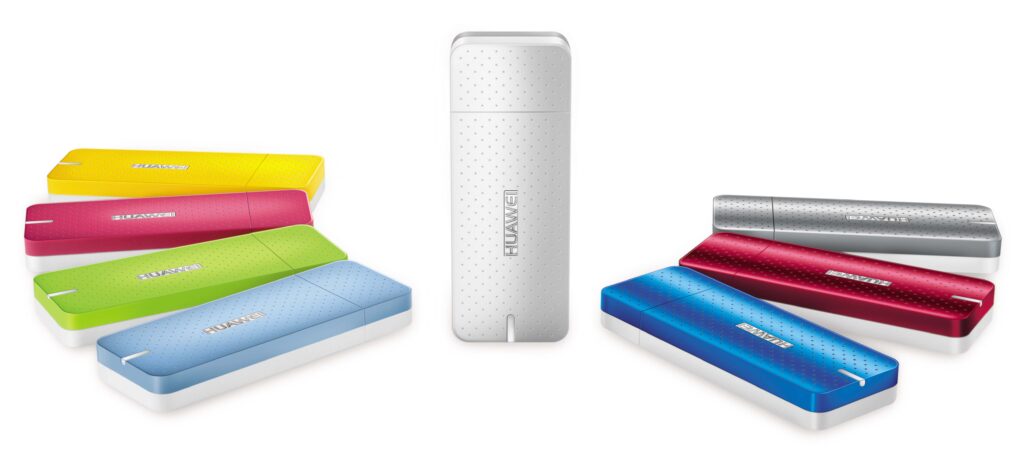 Najmniejszy na świecie modem USB E369