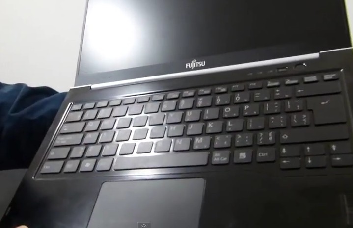 Pierwszy ultrabook z dostępem do LTE