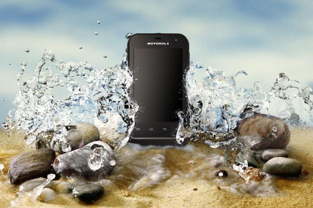 Motorola DEFY MINI – mały twardziel