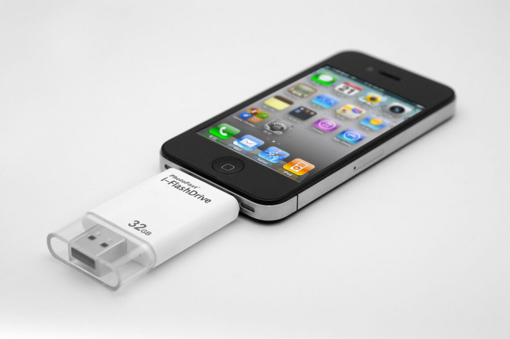 I-FlashDrive już na polskim rynku