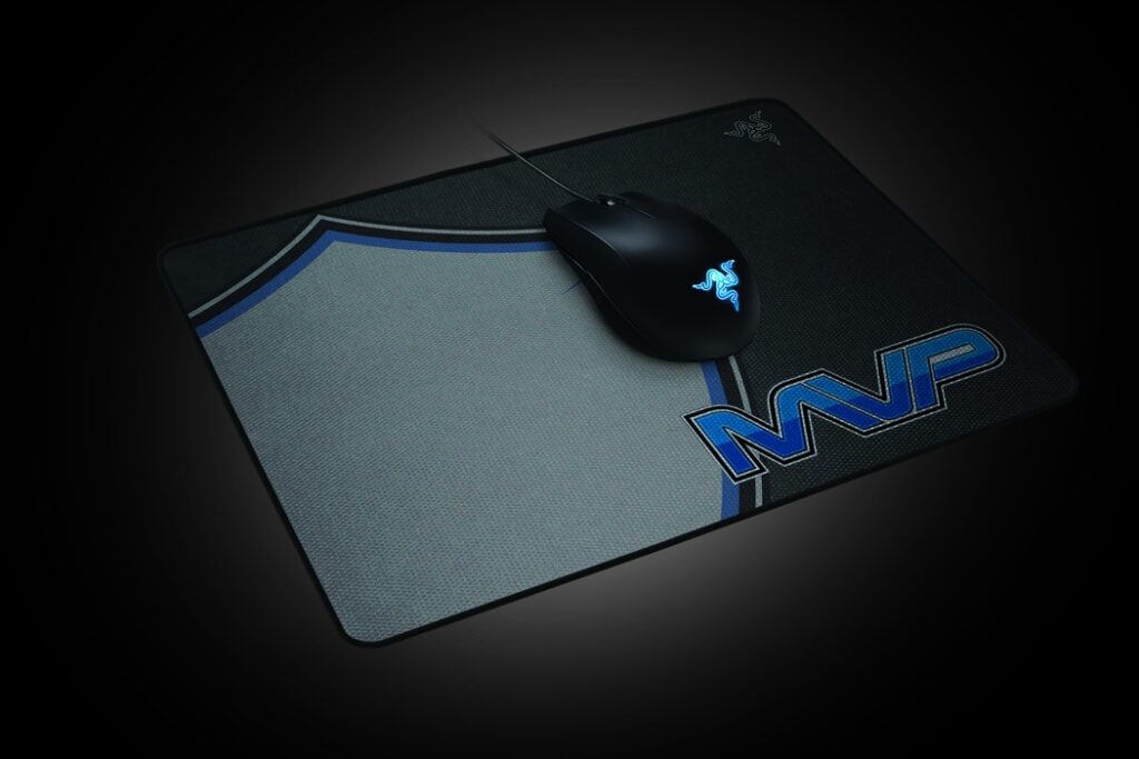 Mata pod mysz od Razera i MVP