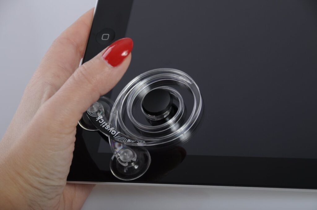 Tracer JoyTouch – usprawnienie mobilnego grania