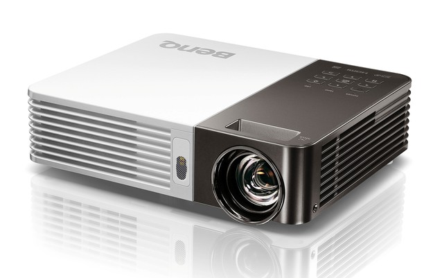 BenQ GP10  mały projektor LED