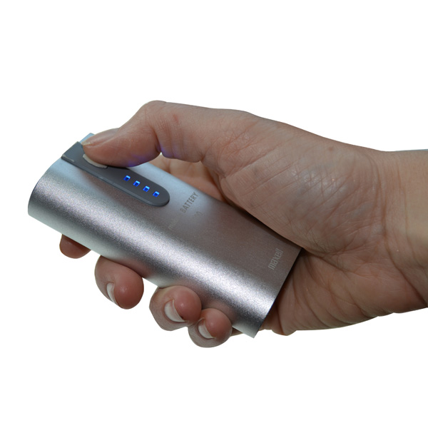 Podwójne źródło mocy od Maxell