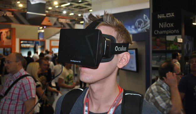 Facebook kupuje Oculus VR