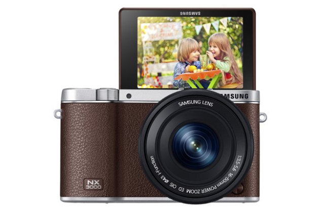 Aparat Samsung SMART NX3000