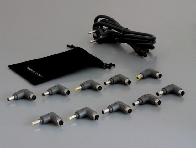 Navilock – uniwersalna ładowarka z wyświetlaczem LCD