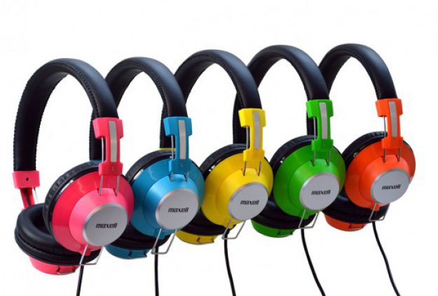 Słuchawki w kolorach tęczy