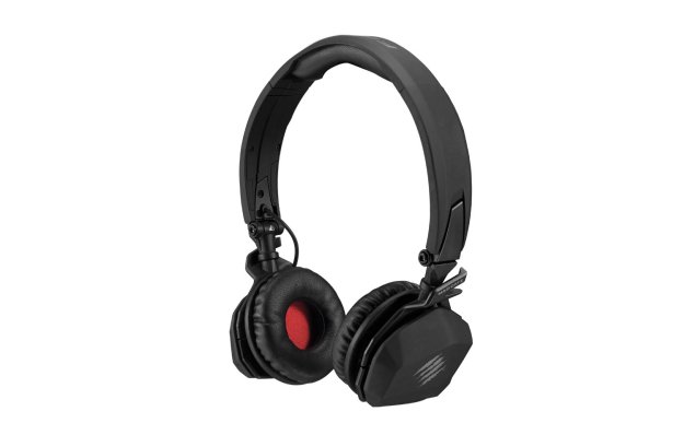 Mad Catz – bezprzewodowy headset F.R.E.Q. M