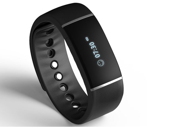 Nowy smartband od firmy Manta