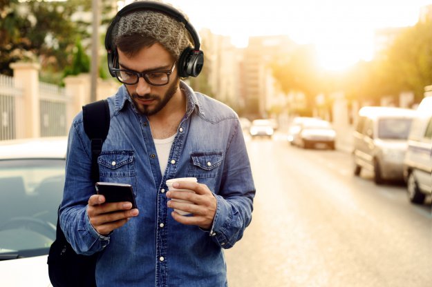 DK WR680 – słuchawki w miejskim stylu