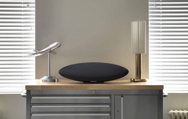 Bowers & Wilkins Zeppelin Wireless