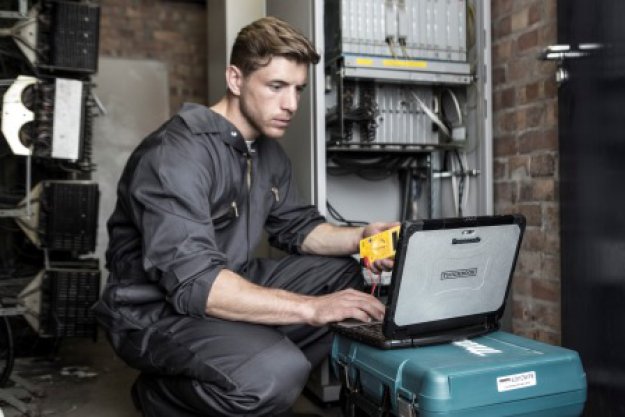 Panasonic Toughbook CF-20 – z odłączanym ekranem