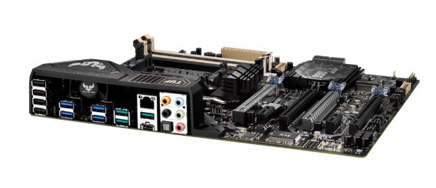 ASUS prezentuje płytę główną TUF Sabertooth 990FX R3.0
