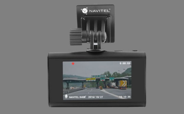 R400 Full HD – hybrydowy wideorejestrator od Navitel