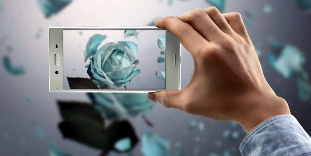 MWC 2017: Xperia XZ Premium