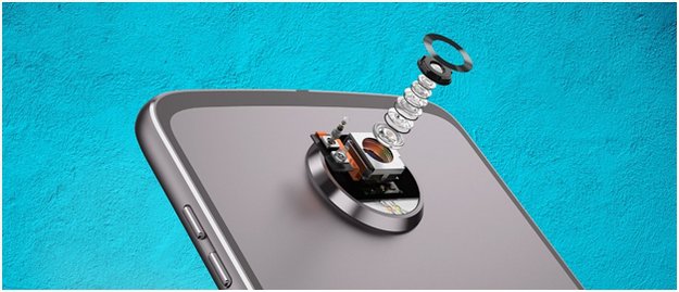 Motorola ujawnia datę premiery i polską cenę Moto Z2 Play