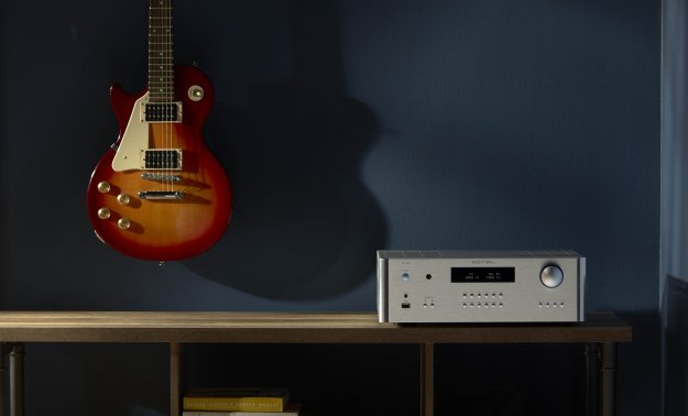 Rotel prezentuje wzmacniacz zintegrowany z serii 15