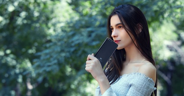 Xiaomi Mi7 i kwestia bezprzewodowego ładowania