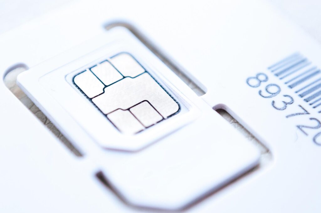 Czy za telefon na kartę trzeba płacić co miesiąc? Wszystko, co musisz wiedzieć