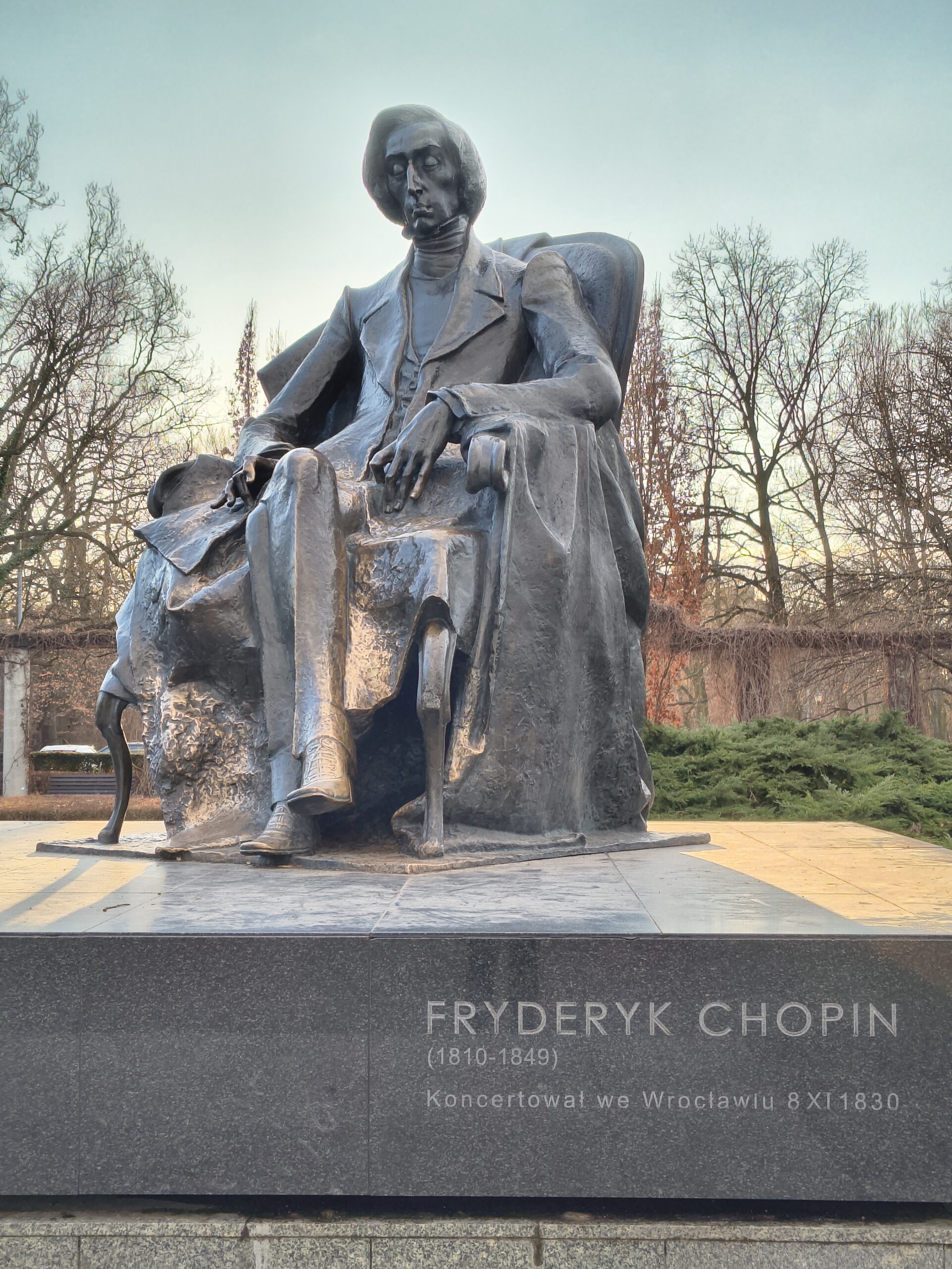 Motorola ThinkPhone 25