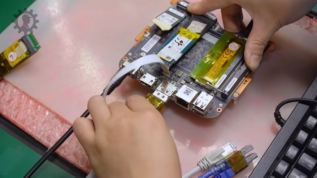 Fascynujący proces tworzenia mini PC Beelink podbija internet. Oglądałem z zapartym tchem