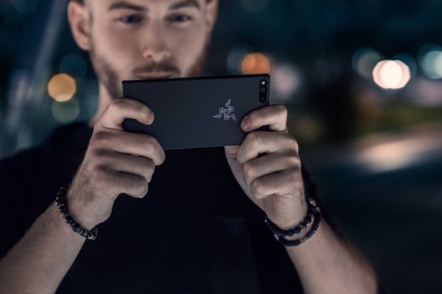 Razer Phone – potężny smartfon dla graczy