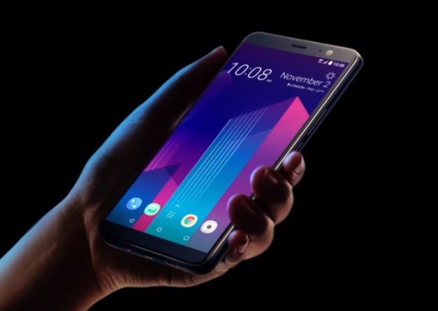 HTC wprowadza na rynek phablet 18:9 – model U11+