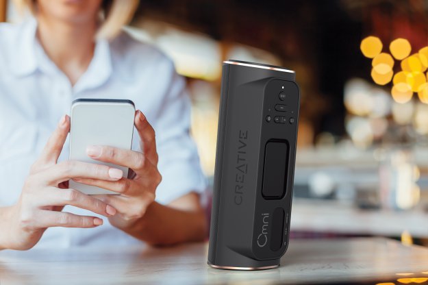 Creative Omni – głośnik ze wsparciem asystentów głosowych