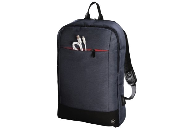 Lekki plecak, który podładuje urządzenia mobilne