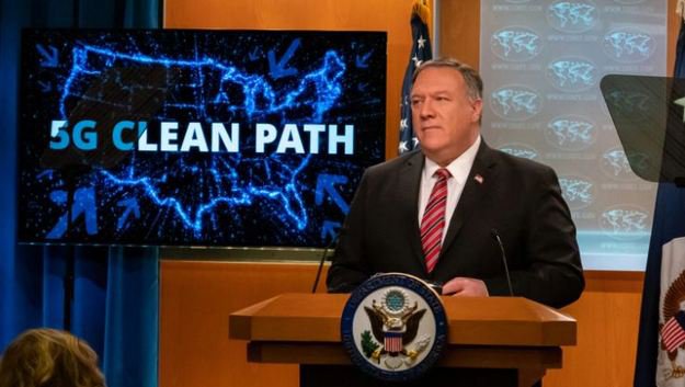 Waszyngton buduje cyfrową fortecę