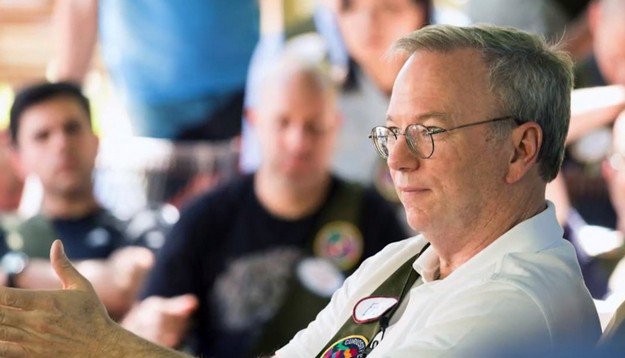 Eric Schmidt krytykuje Amerykę