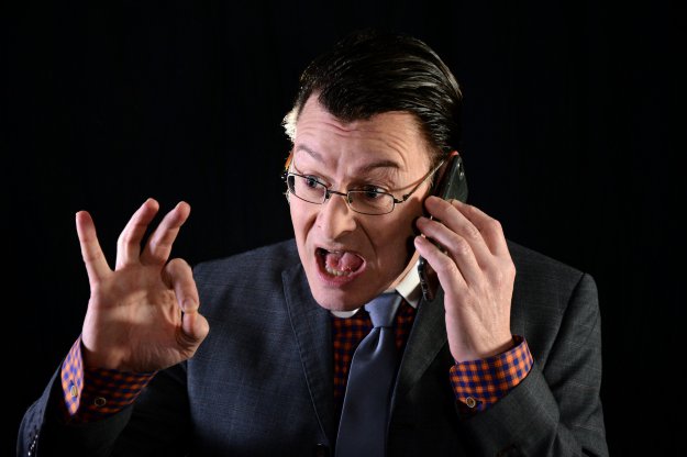 Halo, nic nie słyszę!