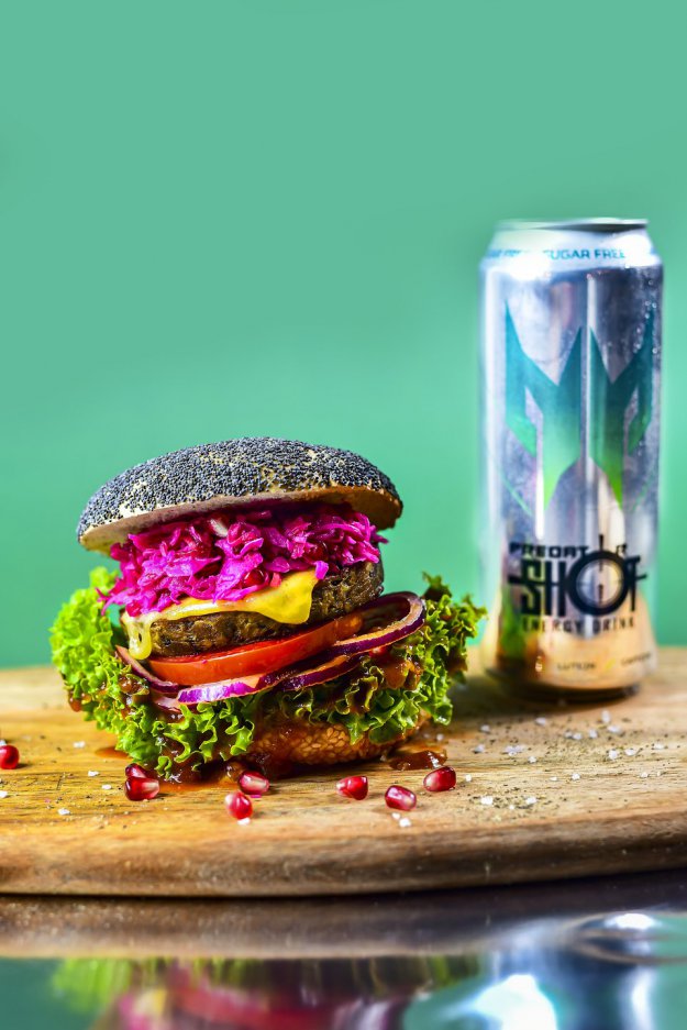 Predator Bajgiel w restauracjach Zdrowa Krowa