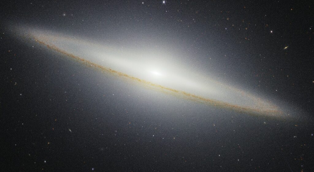 Webb: Galaktyka Sombrero miała burzliwą przeszłość