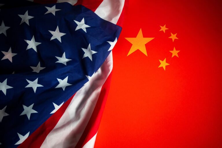 Chiny kontra USA