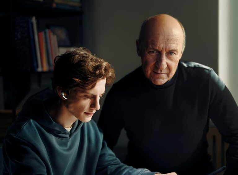 Piotr Fronczewski to jeden z głosów dostępnych w ElevenReader